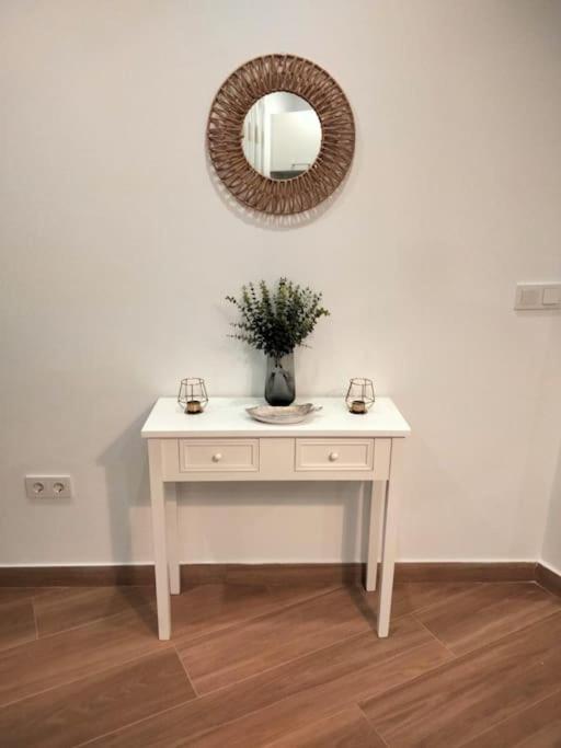 Apartamento Loft Al-Nasir Junto Al Casco Historico Kordoba Bagian luar foto